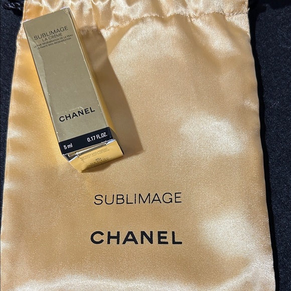 CHANEL Other - CHANEL Sublimage La Crème in Gold Packaging